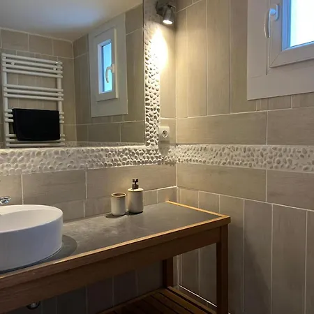 Apartment ღ Ecumea - T4 Avec Piscine & Wifi, Proche *